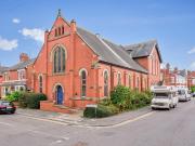 Semi detached house for sale