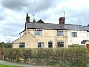 Semi detached House For Sale In Kilburn