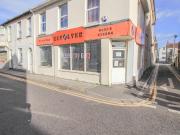 Semi detached house to rent