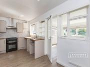 Semi detached House to rent Crawshay Close, Sevenoaks, TN13
