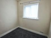 Semi detached house to rent on