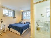 Semi detached house to rent on