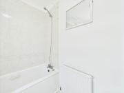 Semi detached house to rent on
