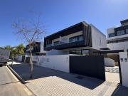 Semi detached Villa for rent in El Paraiso, Estepona, Málaga