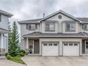 Semi Detached with a Fantastic View Close to C Train