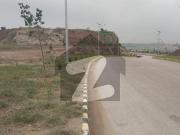Semi Develop 01 Kanal Top Heighted Plot No. 00 St 141....