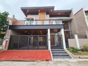 Semi Furnished Modern Classy Home in BF Resort Village...