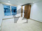 Brand new 3 bed facing park apartment available for rent