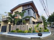 SEMI FURNISHED SINGLE ATTACHED CORNER LOT IN BF RESORT...