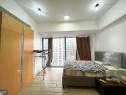 Semi furnished Studio Condo Unit for Sale in Makati City...