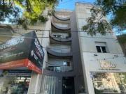 Semi piso 2 Dormitorios con Doble Balcón B° Alberdi