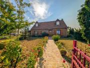 Semi Plain Pied en briques, 130 m², 5 chambres, sous sol