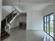 SemiD Taman Sanctuari Permatang Tinggi For Sale