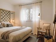 Seminiak 1 bedroom and parking in Saldanha
