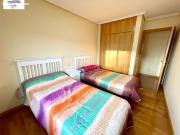 SEMINUEVO. 3 HABITACIONES, DOS BAÑOS, GARAJE, TRASTERO....