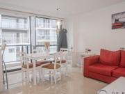 Semipiso 2 ambientes a la calle con cochera Plaza Mitre