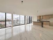 Semipiso 4 ambientes con cochera y baulera · Guemes