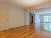 Semipiso 5 amb. c/ dep Cochera fija Baulera