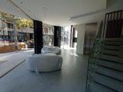 Semipiso Categoria de 4 ambientes 178 m2 al frente a...