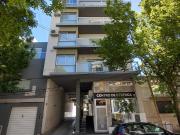 Semipiso de 3 dormitorios con cochera en Venta Rodriguez 430