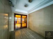 SEMIPISO DE 3 AMBIENTES CON DEPENDENCIA/ ESCRITORIO...