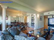 Semipiso de 4 ambientes con cochera en venta en Caballito