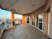 Semipiso de cinco dormitorios en el centro de Posadas,...