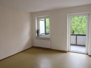 Seniorenfreundliche Wohnung im Grünen / Balkon / Bad und...