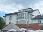 Seniorengerechte DG Wohnung mit Loggia und großer...