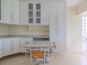 Sensacional casa tipo para venda em Jardim Leonor com 4...