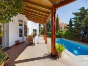 Sensacional chalet con piscina y garaje integrado en...