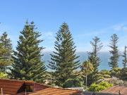 SENSATIONAL BEACHSIDE APARTMENT