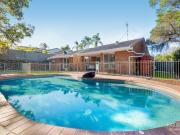 SENSATIONAL FAMILY HOME SENSATIONAL FAMILY HOME