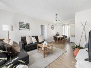 SENSATIONAL RICHMOND HILL LOCATION