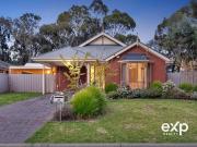 Sensational Villa Living Space, Comfort & Convenience!