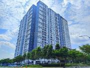 Service Apartment, End Lot