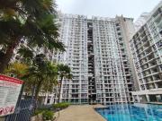 Service Apartment, End Lot