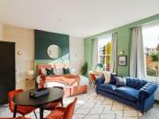Serviced Studio Apartment For Rent In Bristol