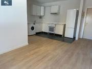 SERVICHECK ALQUILA PISO EXTERIOR EN VALDEMORO!