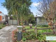 Set and Forget Investment