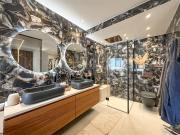 Set aus 2 Villen mit Schwimmbad