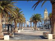 Set on 2 levels this Stylish Home overlooks the waters...