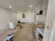 Sete T0s novos para venda em frente á estação do comboio...