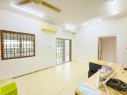 Setia Indah Double storey Terrace Corner Facing South...