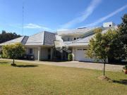 ? Seu Novo Lar Aguardando! Venha conhecer esta linda...