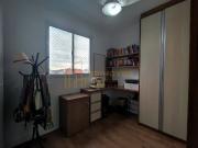 Seu novo lar em Jardim Limoeiro: Apartamento com 2...