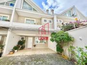 Seu novo lar no Jardim Social: sobrado triplex com...