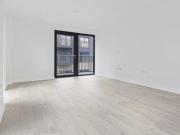 Seven Sisters Road, London, N4 1QY, United Kingdom | 2...