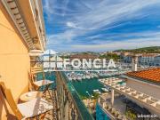 Seyne centre VUE MER sur Port de plaisance Magnifique T3...