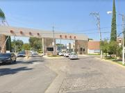 SF CASA EN VENTA EN JARDIN REAL